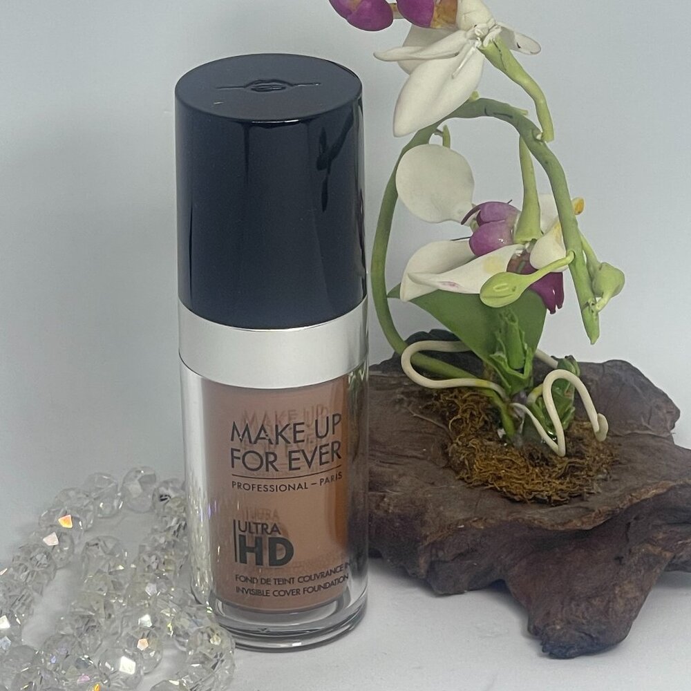 Make Up For Ever Ultra HD Invisible Cover Foundation - Y533 Warm Mocha - New